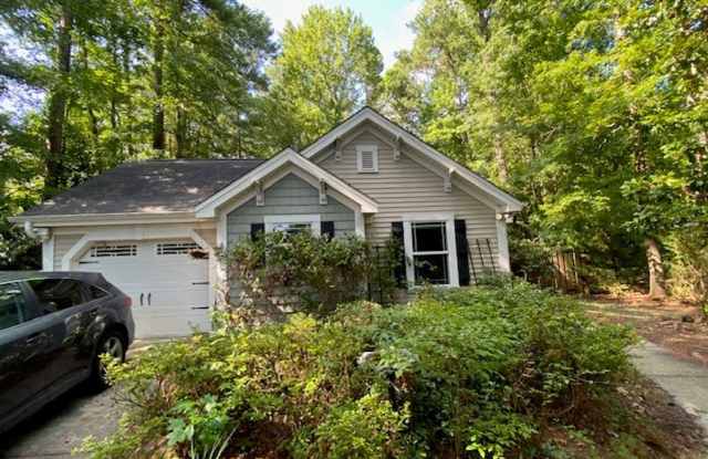 Welcome to this stunning 3-bedroom, 2-bathroom home located in Kings Grant photos photos