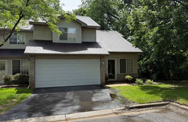 2755 Ranchview Lane N photos photos