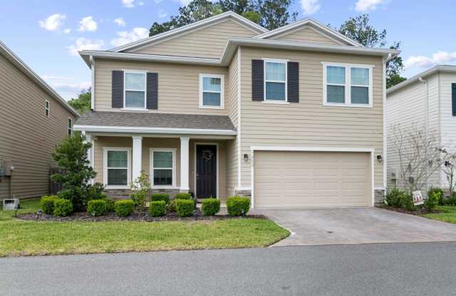 4 Bedroom 3 Bath Home in Arbor Greens Gallery 4