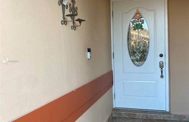 15954 SW 81st Ter Gallery 2