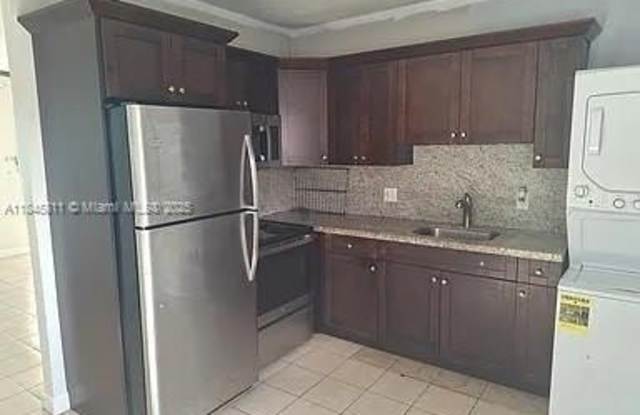 5471 W 1st Ave photos photos