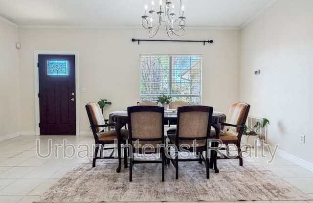 4041 Broken Arrow Ct Gallery 2