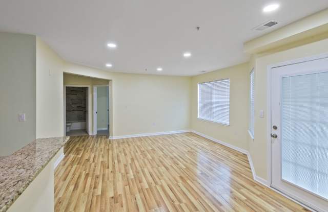 304 Gatehouse Ln Gallery 3