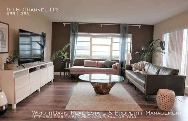 518 Channel Dr - 518 Channel Drive, Tampa, FL 33606