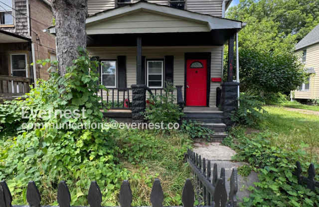 14917 Darwin Avenue photos photos