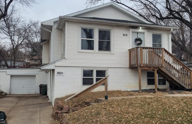 910 Harrington Avenue - B photos photos
