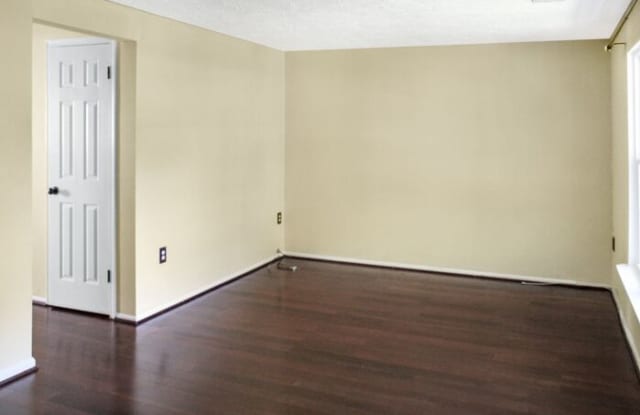 7261 Sheila Turn Gallery 4
