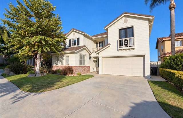 18 Lyon Ridge Gallery 1