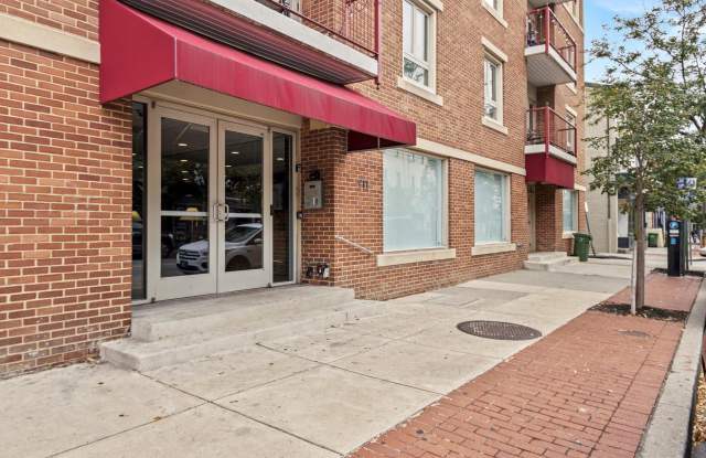 911 CHARLES Street S unit: 409 photos photos