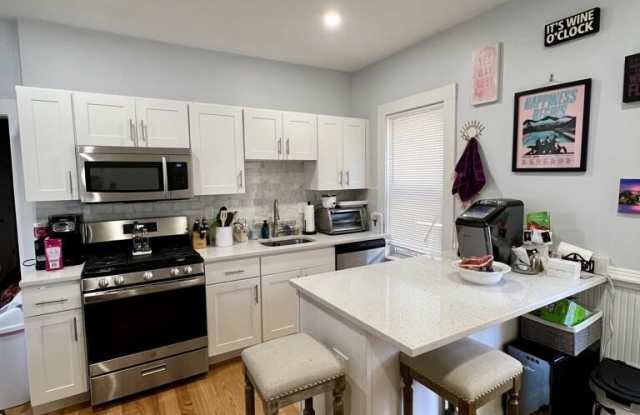 42 Moseley St. photos photos