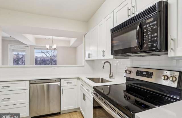 5708 CHAPMAN MILL DR #210 photos photos