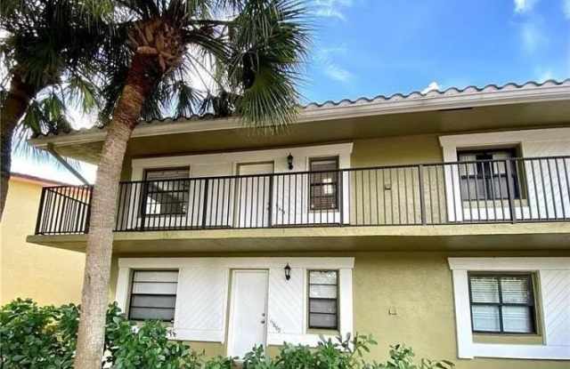 11613 NW 28th Street unit: 2 photos photos