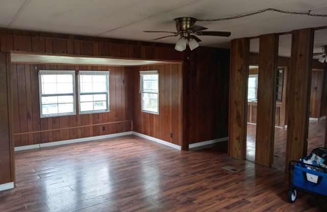 31 Coach Dr photos photos