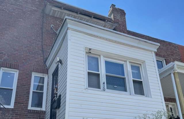 Lovely 3-bedroom townhome near 69th St. photos photos