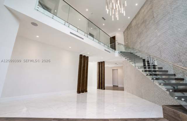 56 Samana Dr Gallery 3