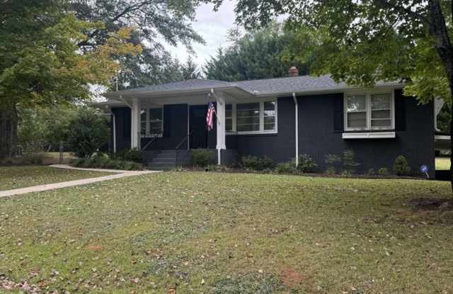 Price  Location! photos photos