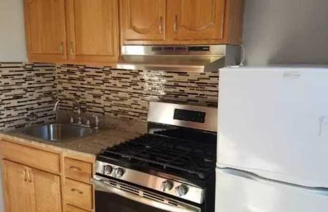 135 Davenport Avenue photos photos