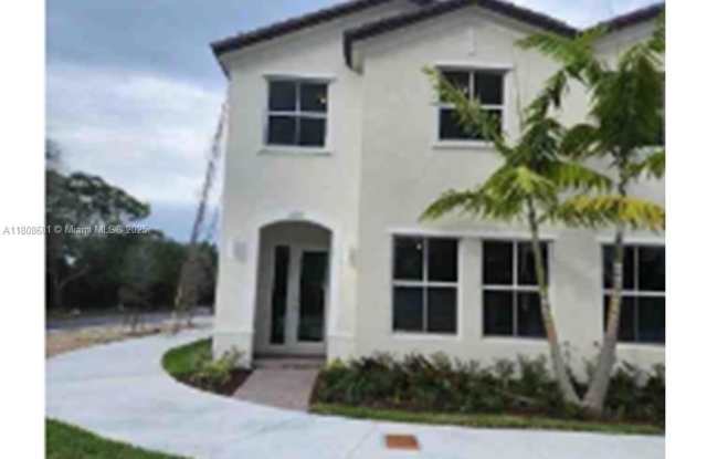 12891 SW 243rd Ter photos photos