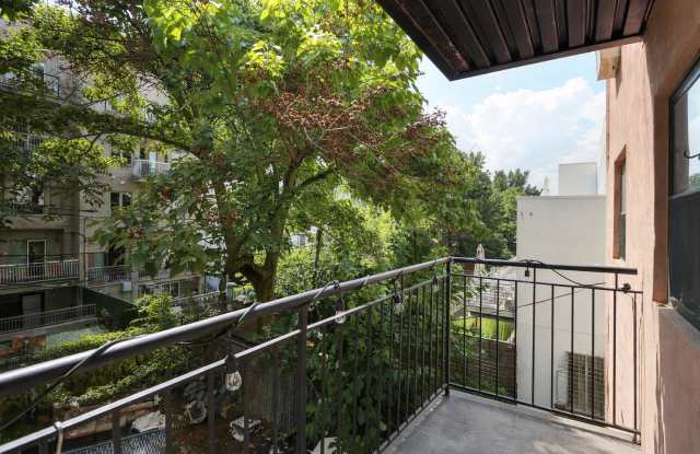 346 E 22nd St photos photos