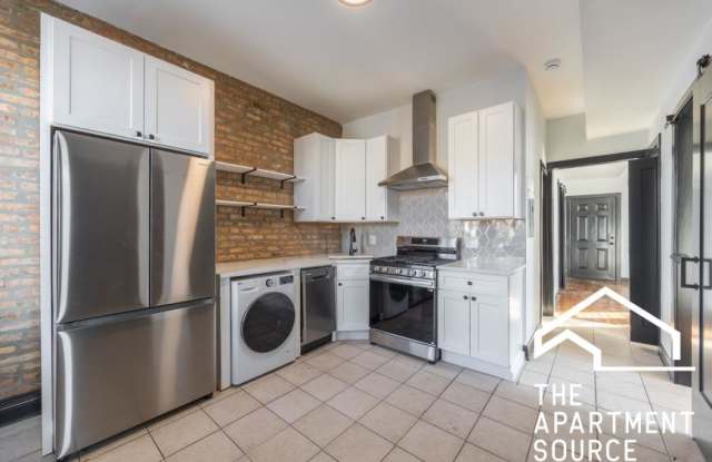 2842 West Augusta Ave. photos photos