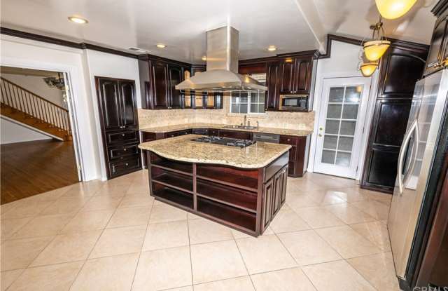 1823 W 247th Place Gallery 2