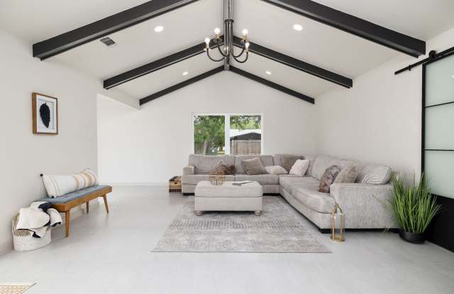 Beautiful Dream Home in Mission! photos photos