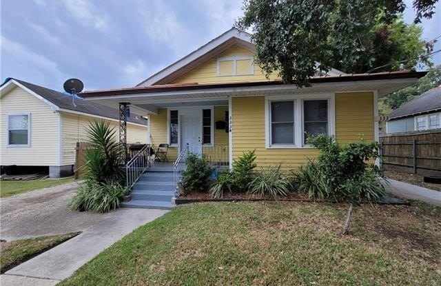 335 WHITNEY Avenue photos photos