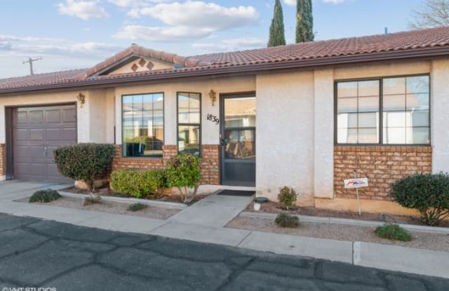 1839 W 950 N # 102 photos photos