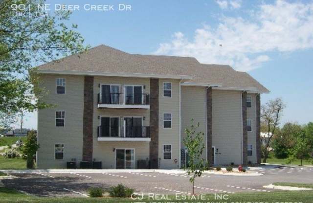 901 NE Deer Creek Dr - 901 NE Deer Creek Rd, Grain Valley, MO 64029