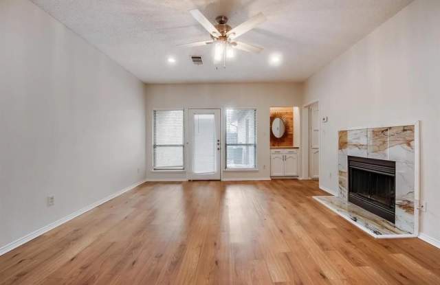 500 Norwood Place - 500 Norwood Place, Arlington, TX 76013