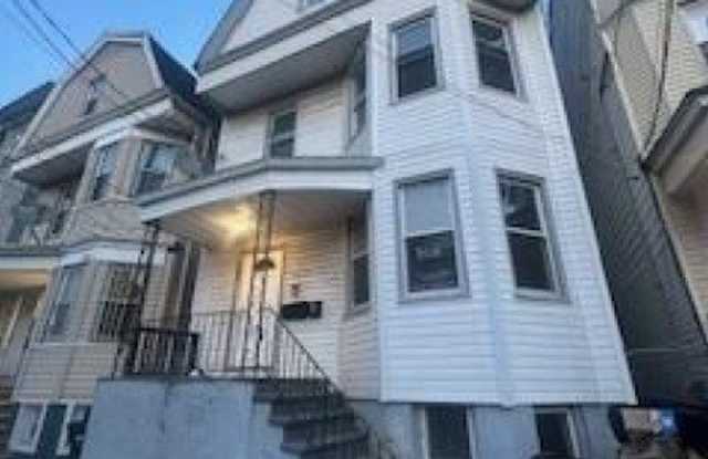 102 S 12Th St photos photos