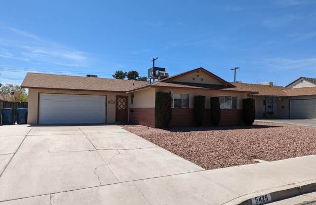 A Fabulous 3 Bedroom Single Story Home. photos photos