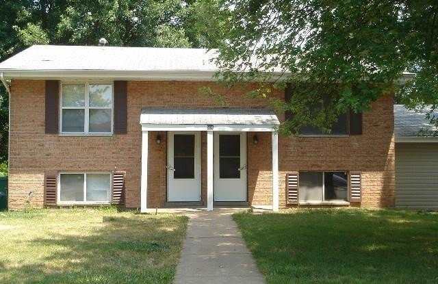 206 HOWARD Drive - 206 Howard Drive, O'Fallon, IL 62269