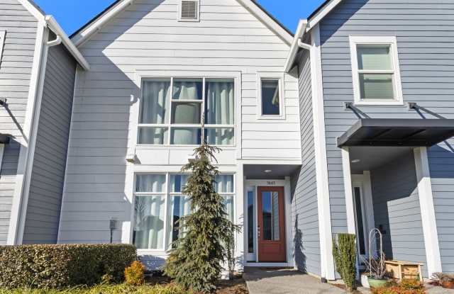 7447 Southeast Chinquapin Drive Gallery 2