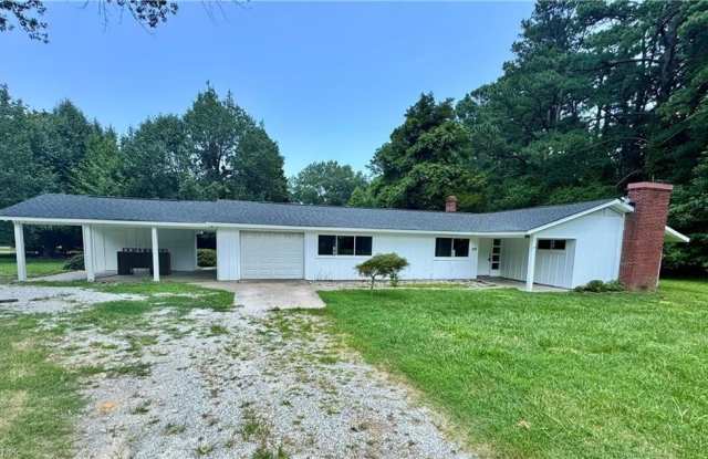 302 Marlbank Drive - 302 Marlbank Drive, York County, VA 23692