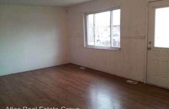 5307 Vaughn Street Gallery 2