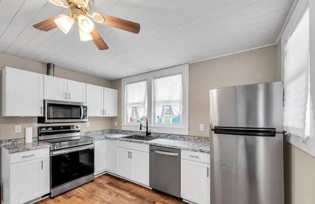 348 Woodbine Way photos photos