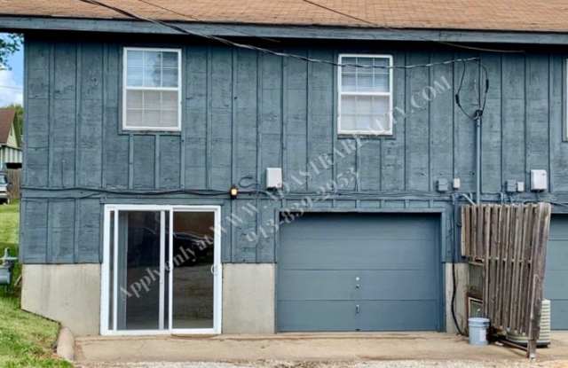 537 Vilas Street Gallery 3