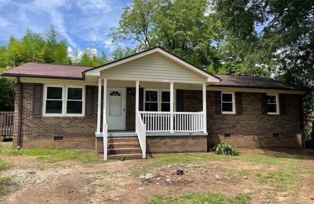NEWLY RENOVATED 3 BED, 2 BATH BRICK HOME LOCATED IN TROY! photos photos