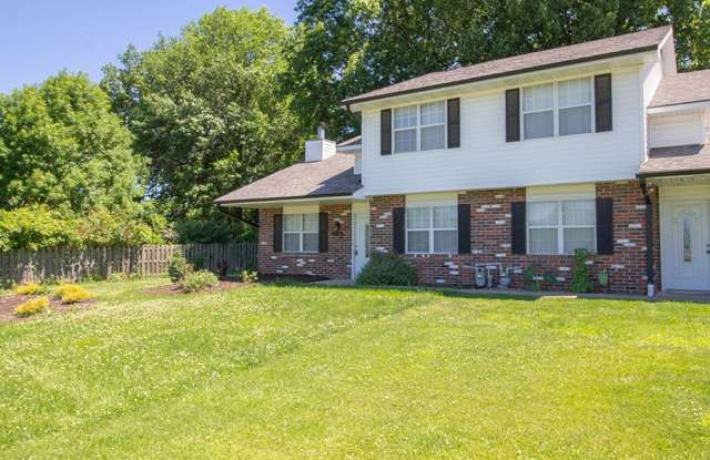 Beautiful 3 Bedroom Duplex photos photos