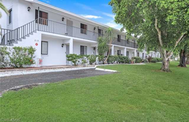 815 Victoria Drive unit: 207 photos photos