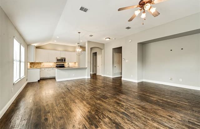 713 Lake Forest Trail - 713 Lake Forest Trail, Paloma Creek South, TX 75068