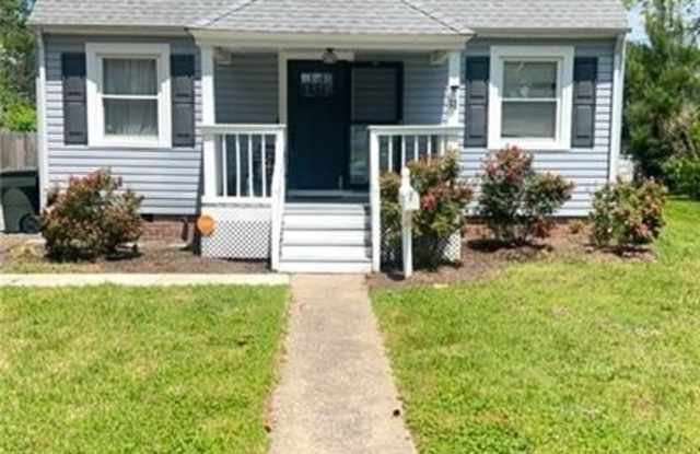11 Earl ST - 11 Earl Street, Hampton, VA 23669