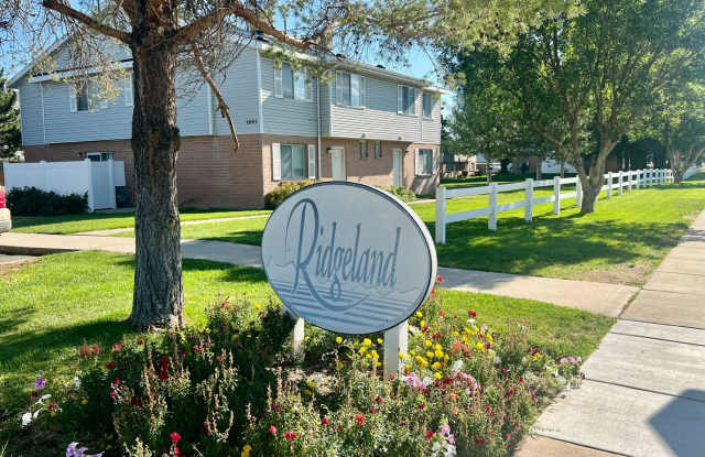 3 bed 1.5 bath townhome/condo available soon! photos photos