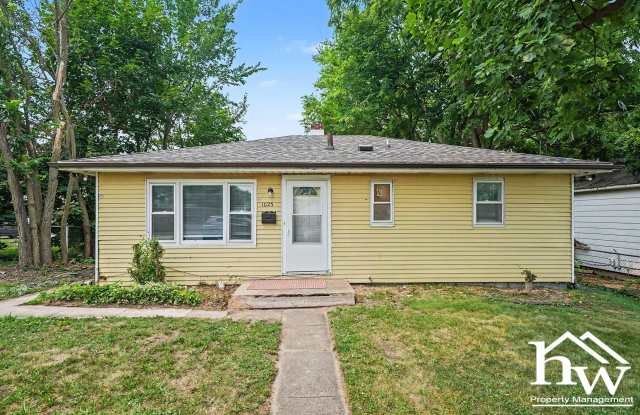 1023 Geyer Ave photos photos