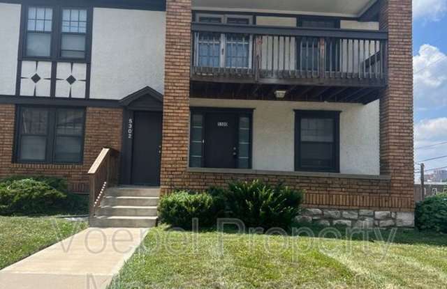 5300 Charlotte St. - 5300 Charlotte Street, Kansas City, MO 64110
