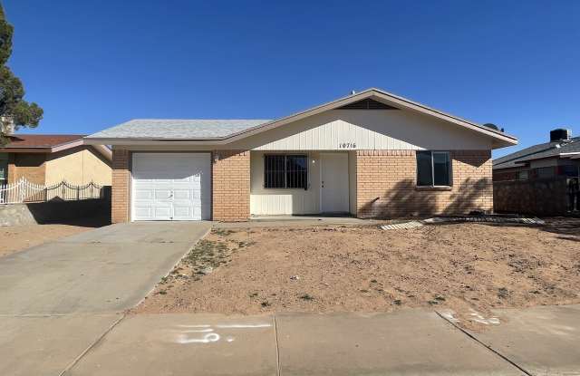 10716 Georgetown Street photos photos