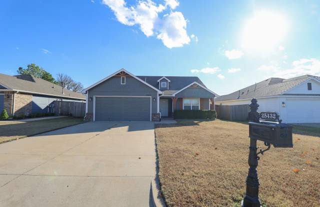 3 Bed | 2 Bath in Broken Arrow! - 25432 East 90th Place South, Wagoner County, OK 74014