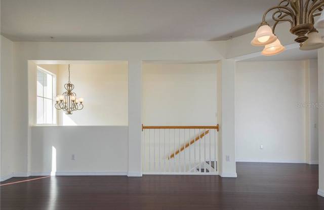 4342 SPINNAKER COVE LANE Gallery 2