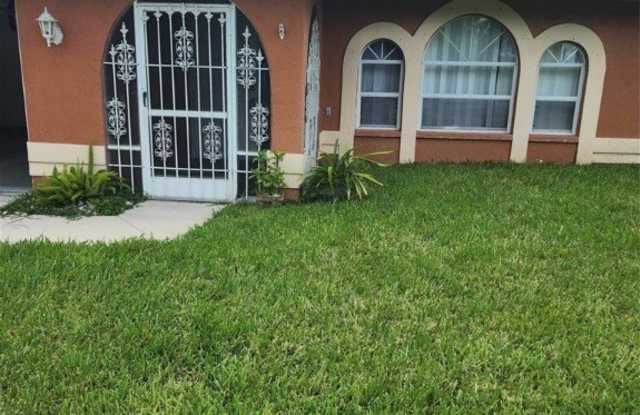 554 Empire Avenue S photos photos